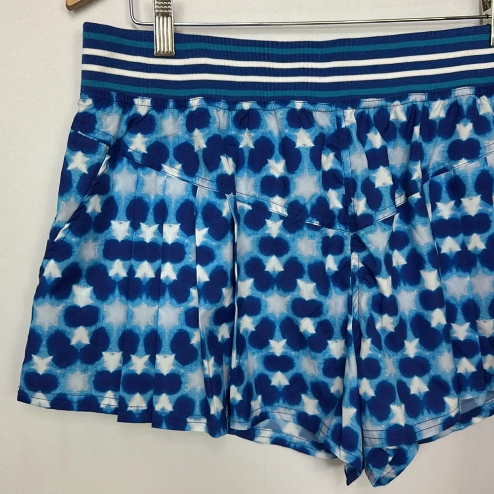 Free People Movement Pleated Shorts Size XL‎ Blue White Women’s High Rise